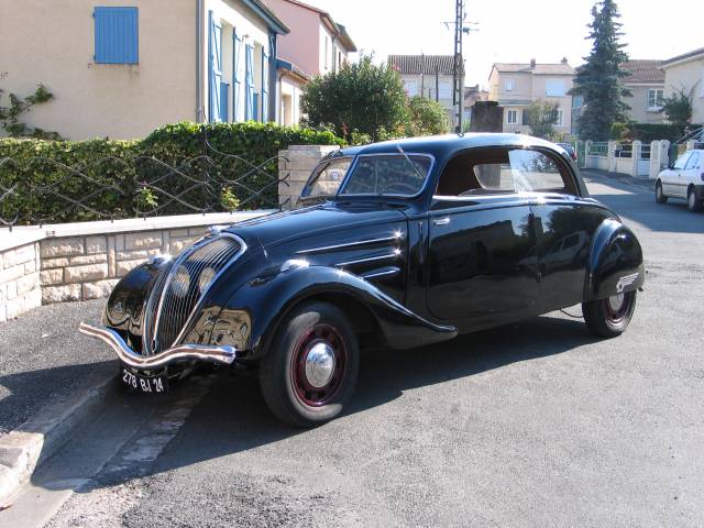 Bild 1/5 von Peugeot 402 B (1939)