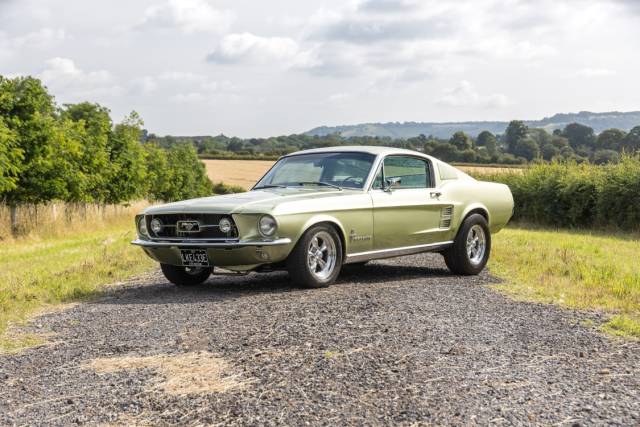 Bild 1/27 von Ford Mustang GT (1967)