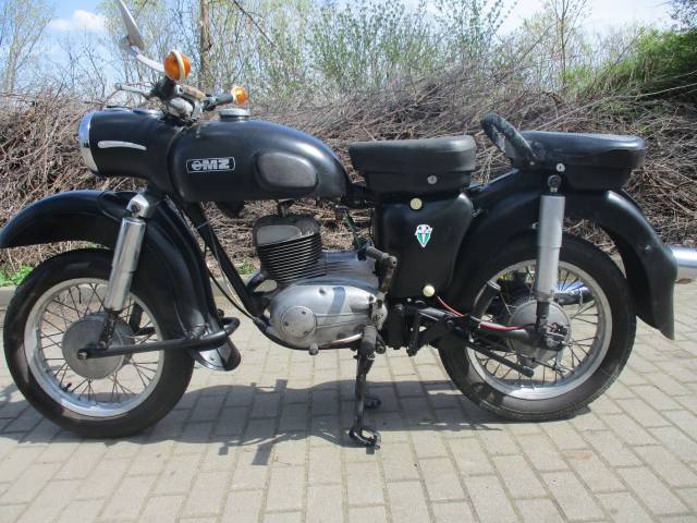 Bild 1/20 von MZ DUMMY (1961)