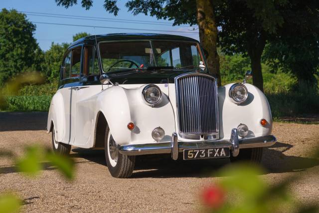 Beautiful sedan from enthusiast hands.
