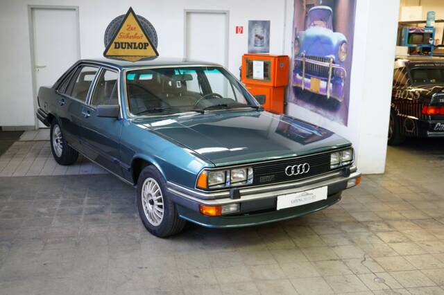Immagine 1/39 di Audi 200 5T (1982)