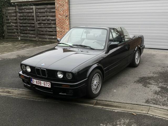 Bild 1/7 von BMW 325i (1992)