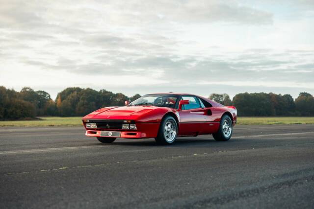 Image 1/30 of Ferrari 288 GTO (1985)