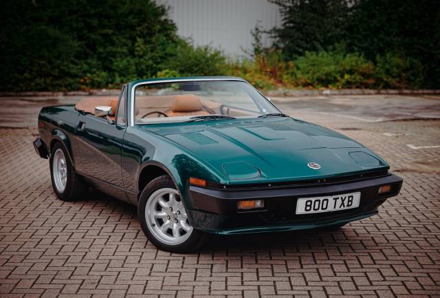 Image 1/8 de Triumph TR 8 (1981)