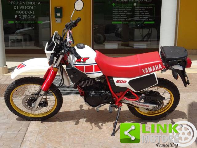 Bild 1/10 von Yamaha DUMMY (1984)
