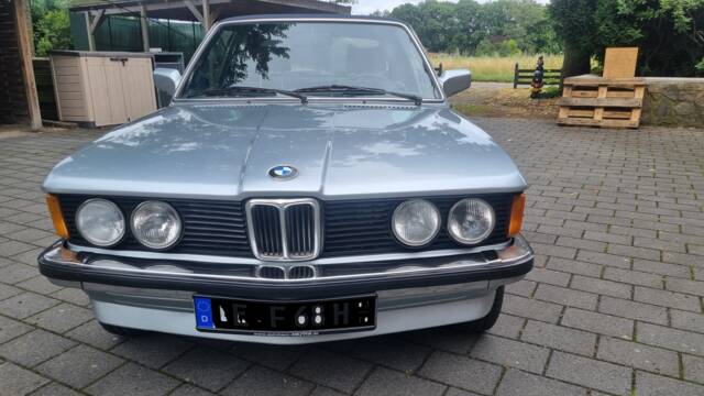 Image 1/18 of BMW 320 Baur TC (1980)