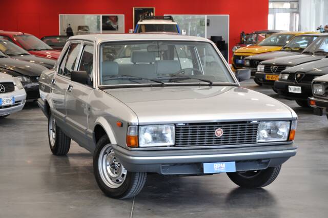 Imagen 1/31 de FIAT Argenta (1983)