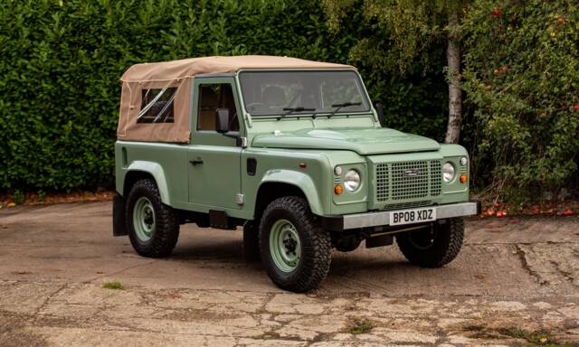 Bild 1/50 von Land Rover Defender 90 TD4 (2008)