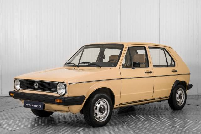 Immagine 1/50 di Volkswagen Golf Mk I 1.5 (1982)