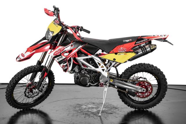 Image 1/23 of Aprilia DUMMY (2007)