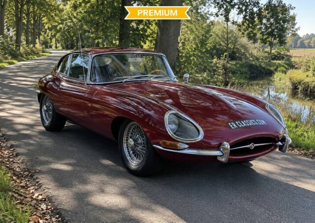 Bild 1/7 von Jaguar E-Type (2+2) (1967)