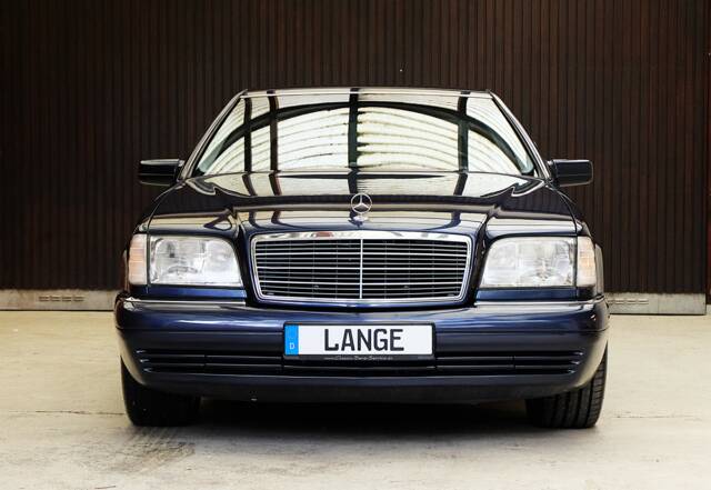 Immagine 1/67 di Mercedes-Benz S 500 (1996)