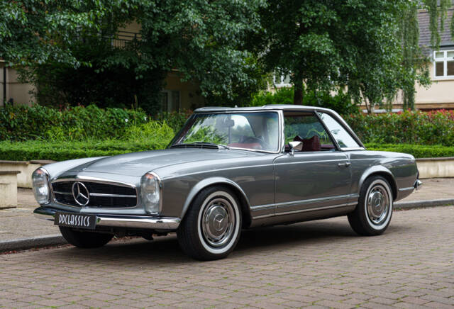Immagine 1/21 di Mercedes-Benz 280 SL (1970)