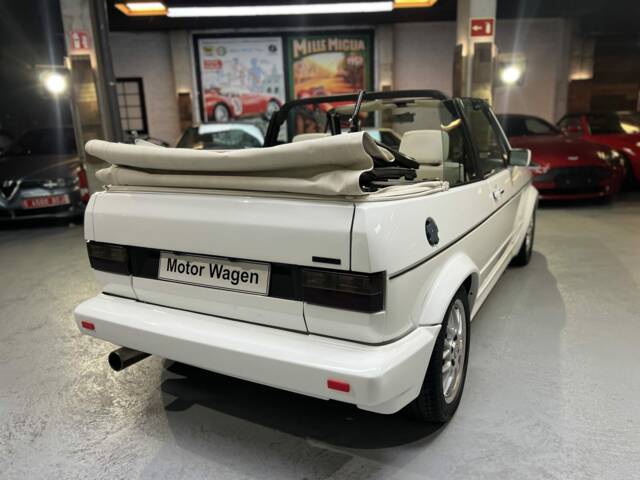 Image 1/68 de Volkswagen Golf III GTI 2.0 (1993)