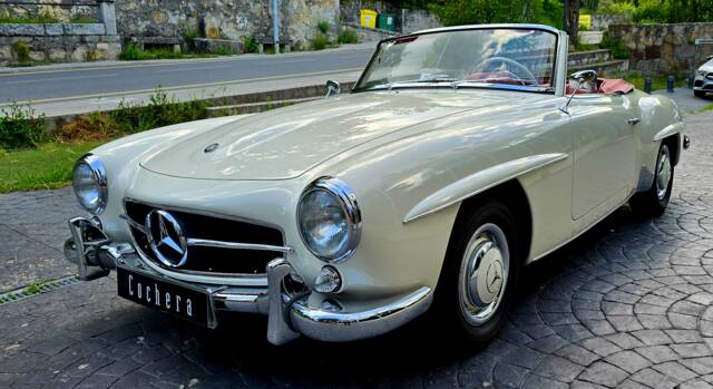 Image 1/21 of Mercedes-Benz 190 SL (1961)