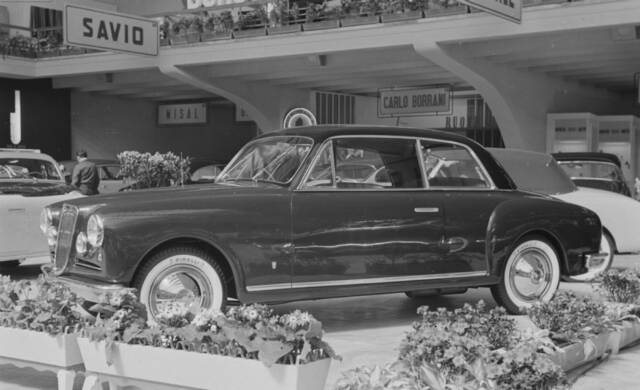 Image 1/6 de Lancia Aurelia B50 (1950)