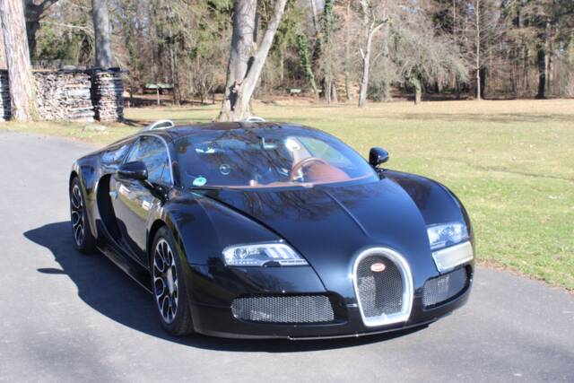 Immagine 1/18 di Bugatti Grand Sport (2011)