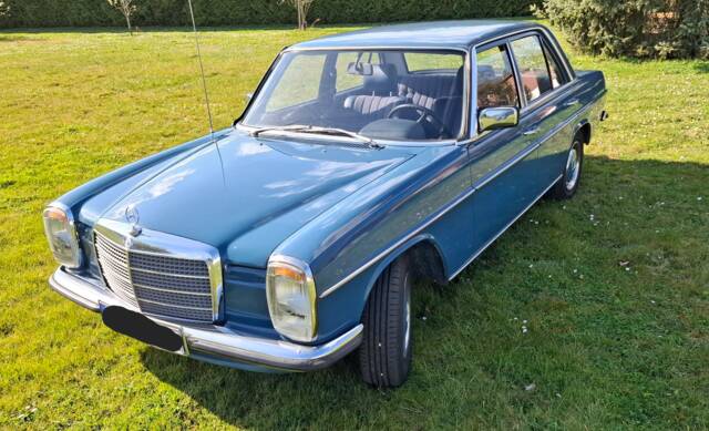 Bild 1/13 von Mercedes-Benz 230/4 (1974)