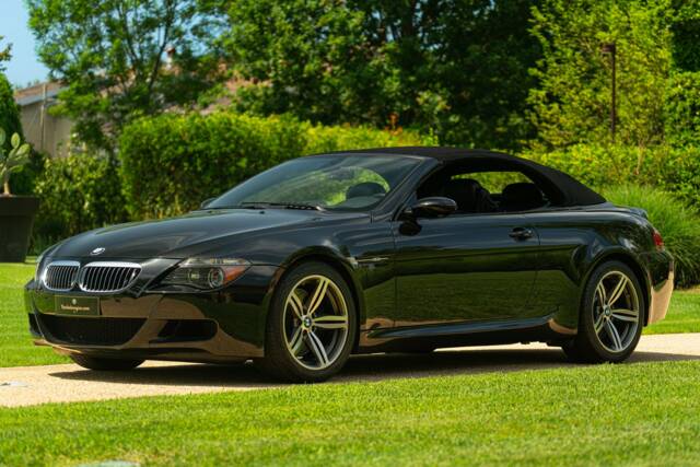 Image 1/50 de BMW M6 (2007)