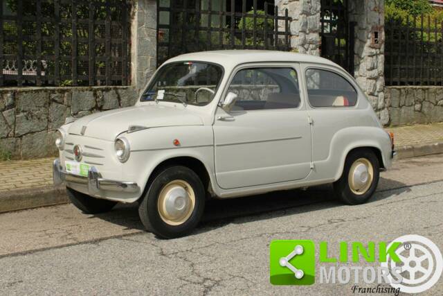 Bild 1/10 von FIAT 600 Lucciola Francis Lombardi (1959)