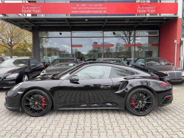 Bild 1/27 von Porsche 911 Turbo (2018)
