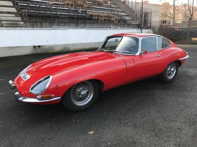 Image 1/8 of Jaguar E-Type 3.8 (1964)