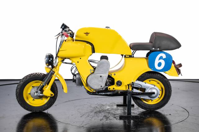 Afbeelding 1/24 van Rumi DUMMY (1961)