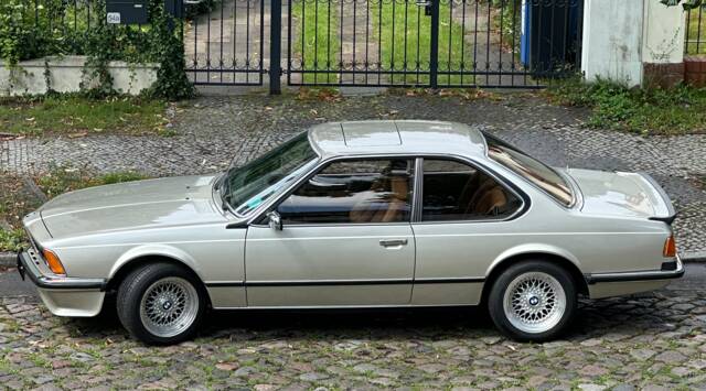 Immagine 1/5 di BMW 635 CSi (1983)