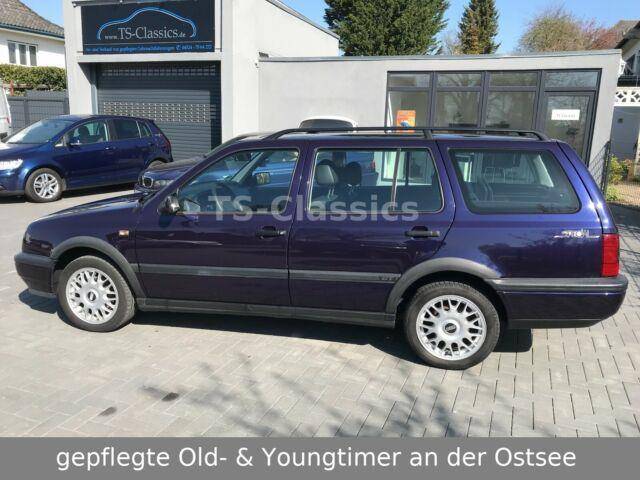Bild 1/14 von Volkswagen Golf III 1.8 Variant (1995)