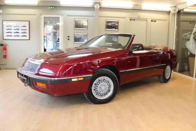 Bild 1/25 von Chrysler Le Baron 2.5 Turbo (1995)