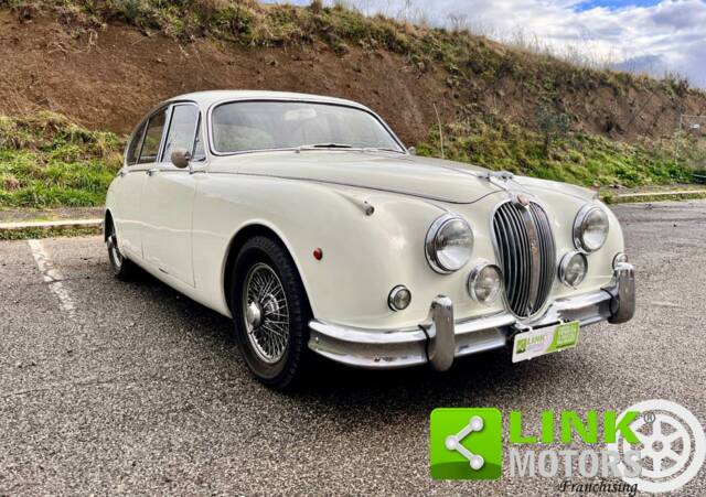 Bild 1/10 von Jaguar Mk II 3.8 (1967)