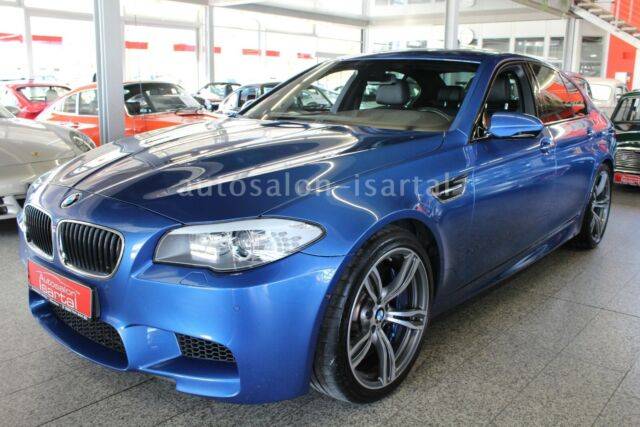 Image 1/15 of BMW M5 (2012)