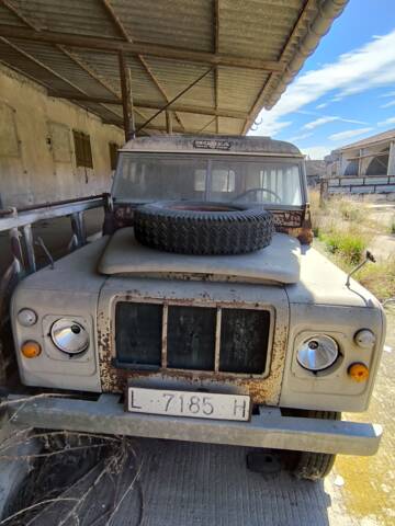 Imagen 1/4 de Land Rover 109 (1980)