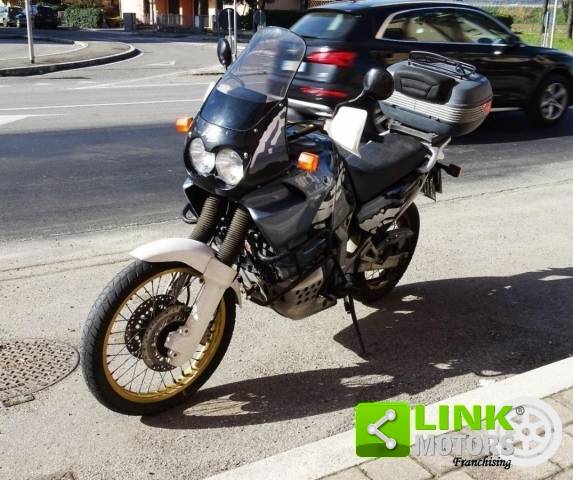 Bild 1/31 von Honda DUMMY (1993)