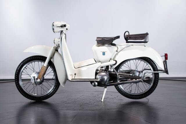 Bild 1/50 von Aermacchi Zeffiro 125 (1956)