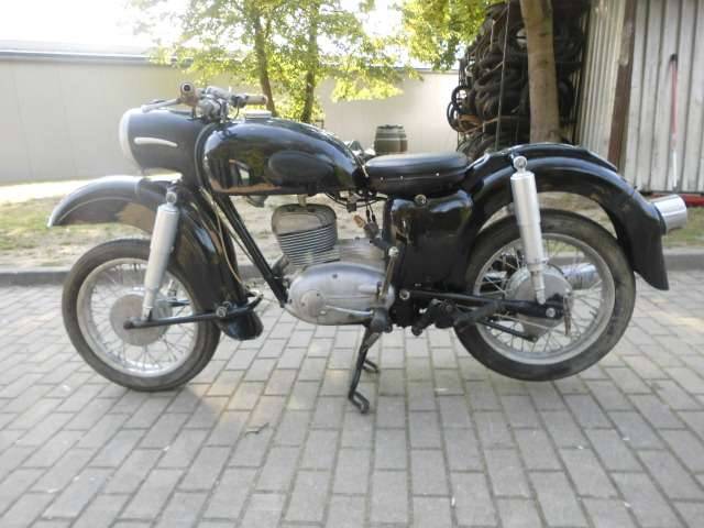 Bild 1/50 von MZ DUMMY (1964)