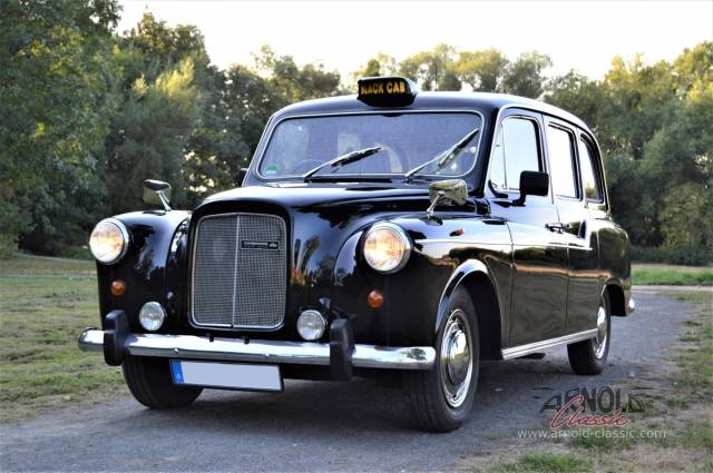 Image 1/50 de Carbodies FX 4 R London Taxi (1985)