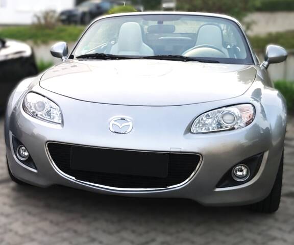 Imagen 1/6 de Mazda MX-5 1.8 "Kaminari" (2011)