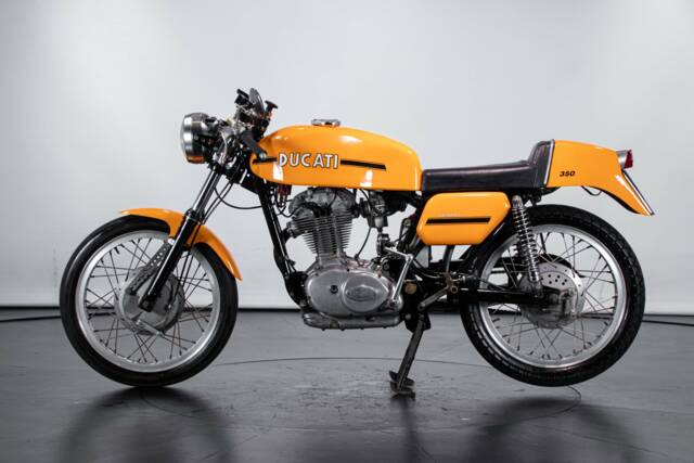 Afbeelding 1/50 van Ducati DUMMY (1974)