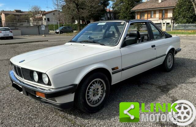 Image 1/10 of BMW 320i Baur TC (1984)