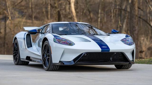 Image 1/20 of Ford GT (2021)