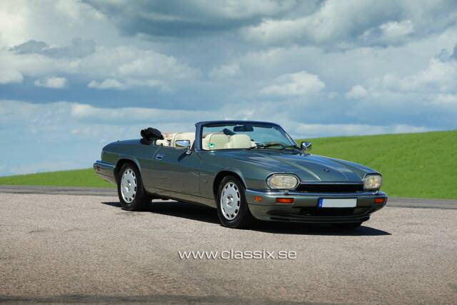 Image 1/22 of Jaguar XJS 4.0 Celebration (1996)
