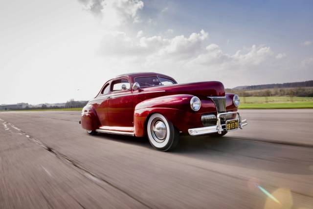 Image 1/40 de Ford Deluxe (1941)