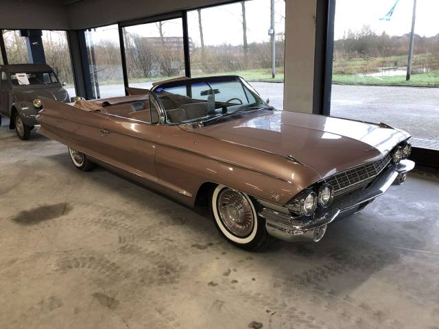 Bild 1/9 von Cadillac Eldorado Biarritz (1961)