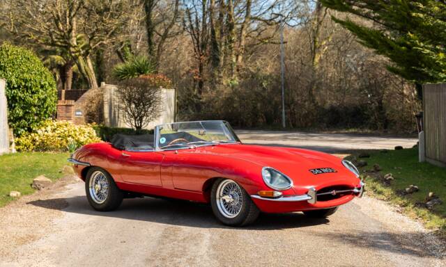 Bild 1/44 von Jaguar E-Type 3.8 (1962)