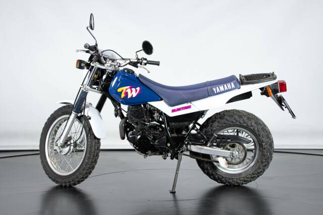 Immagine 1/50 di Yamaha DUMMY (1995)