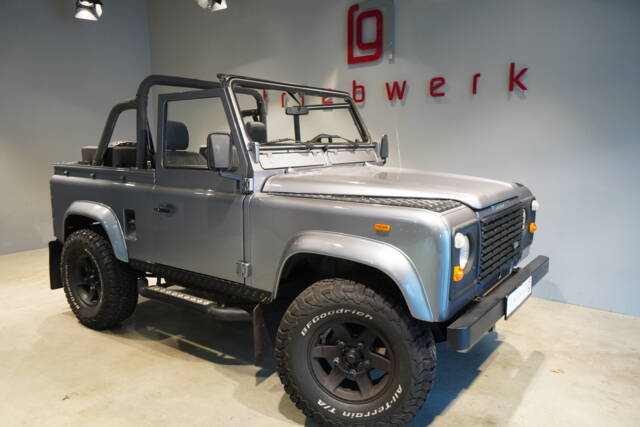Image 1/29 of Land Rover 90 (1988)