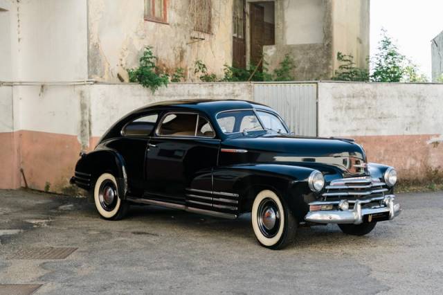 Image 1/42 of Chevrolet Fleetline Aerosedan (1948)