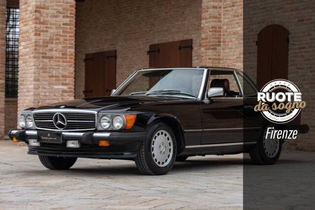 Immagine 1/50 di Mercedes-Benz 560 SL (1986)