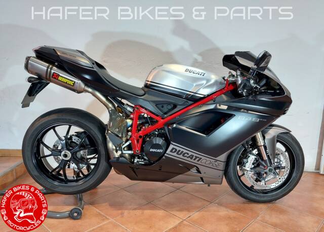 Immagine 1/55 di Ducati DUMMY (2010)